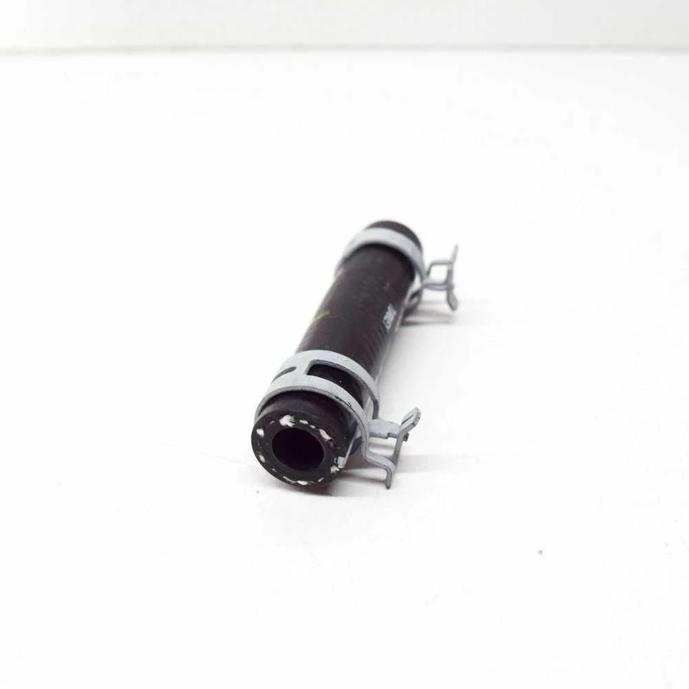 VOLVO S60 MK2 Variklio Aušinimo Vamzdžio Adapteris 31319352 NAUJAS ORIGINALUS