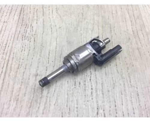 Volvo S60 S90 V60 V90 XC90 2.0L L4 Kuro purkštukas Originalus 31465787 31478609