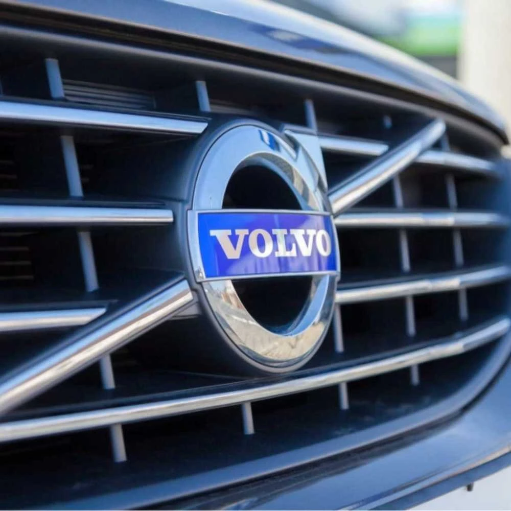 "Volvo S60 V60 V70 XC70" priekinės grotelės emblema Metalinis lipdukas Originalus 31214625