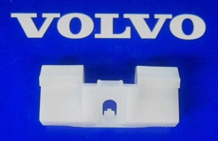 "Volvo S60", "V70", "XC70" stogo ir priekinio stiklo apdailos spaustukas, baltas, originalus 9190981