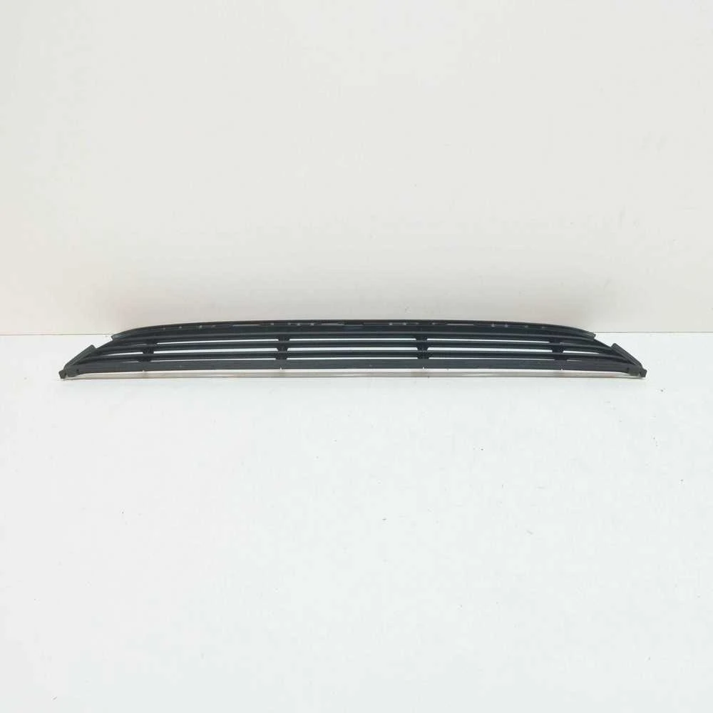 VOLVO V40 hečbekas Priekinis apatinis R-dizaino bamperis su grotelėmis NAUJAS GENINALUS 31347091
