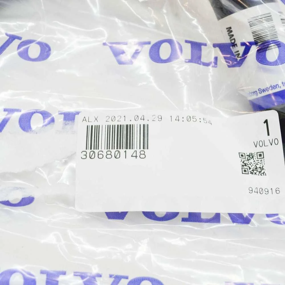 VOLVO V50 variklio aušinimo skysčio atkūrimo bako žarna 30680148 NAUJA ORIGINALI