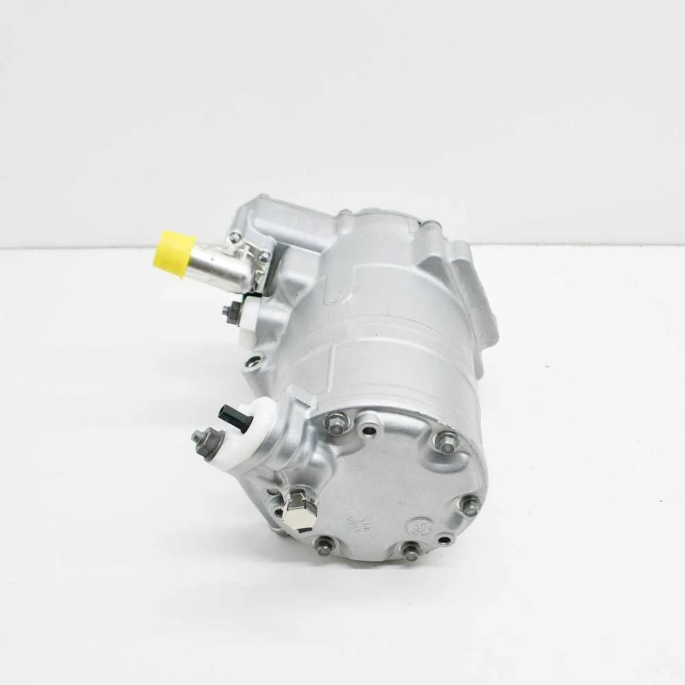 VOLVO V60 MK1 oro kondicionieriaus kompresorius Originalus 36012859