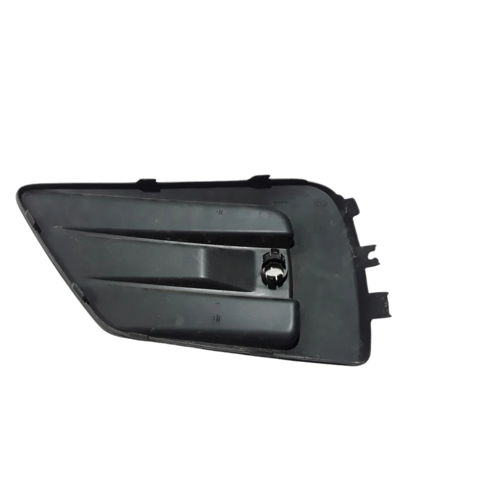 VOLVO XC60 MK2 priekinio dešiniojo bamperio grotelės originalios 31449129