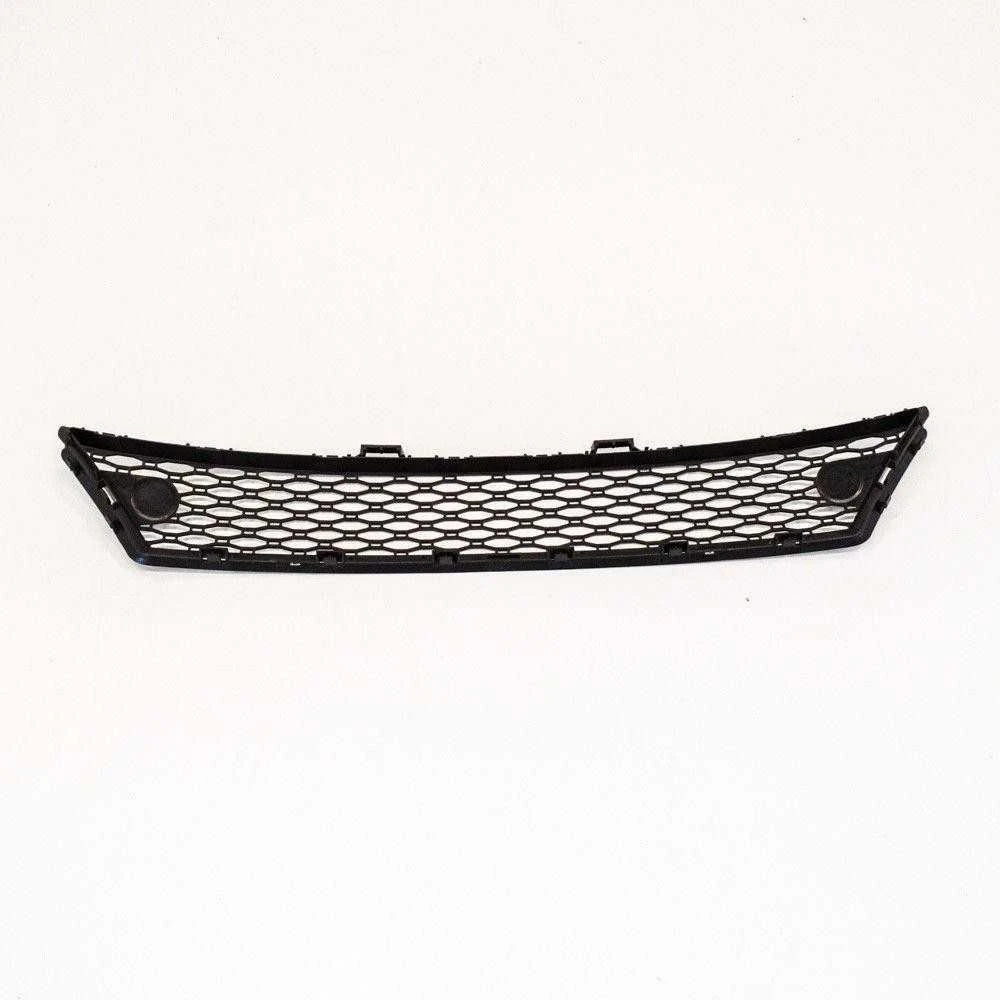 VOLVO XC70 MK2 priekinio bamperio apatinė centrinė grotelė Originali 30678691