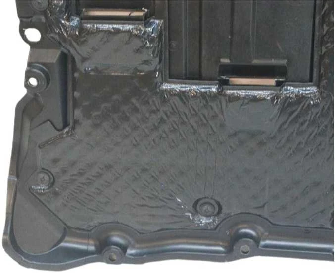 VOLVO XC90 MK1 variklio apsaugos plokštelė Originali 30741853