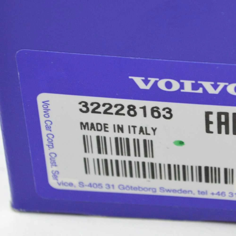 VOLVO XC90 MK2 priekinio bamperio grotelių emblema Originali 32228163