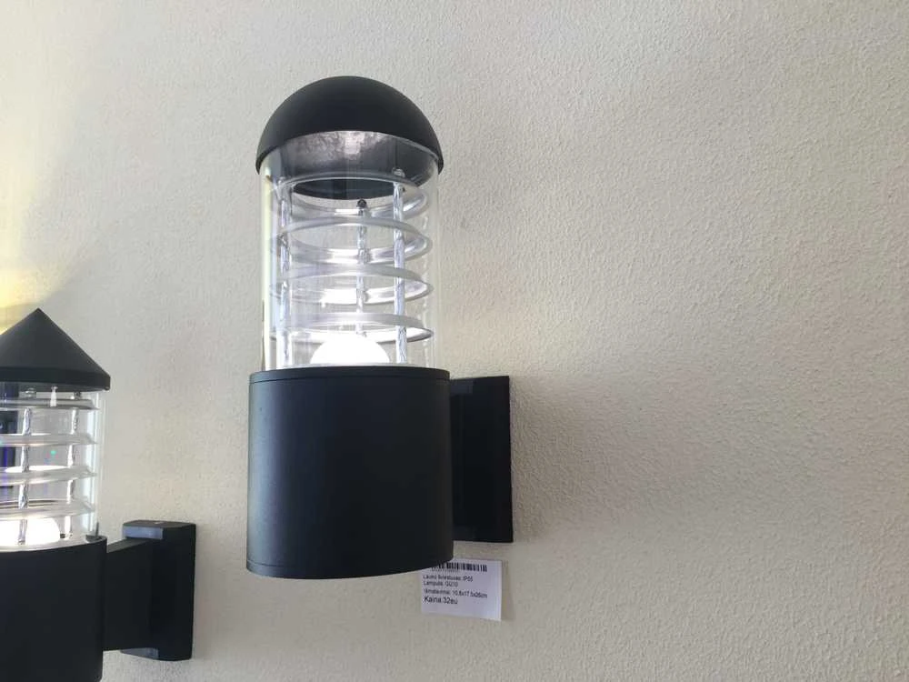 Lauko šviestuvas Fasadui atsparus vandeniui