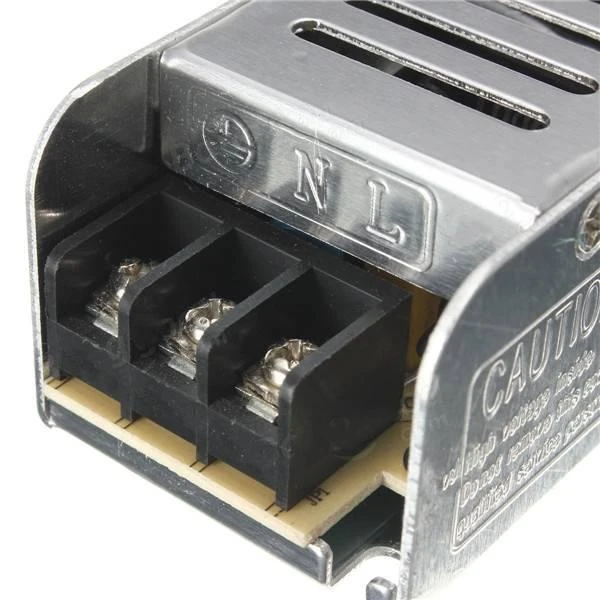 Maitinimo šaltinis 60W 5A 12V