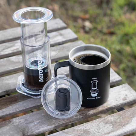 „AeroPress“ – kelioninis kavos puodelis, juodas, 350 ml
