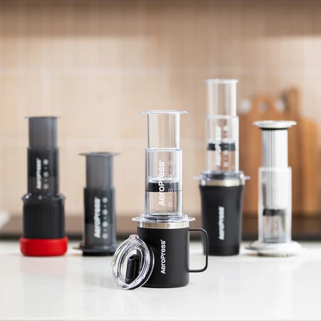 „AeroPress“ – kelioninis kavos puodelis, juodas, 350 ml