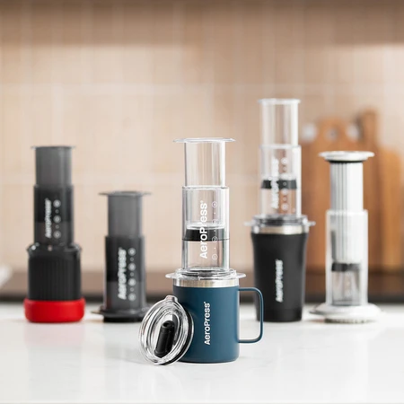 „AeroPress“ – kelioninis kavos puodelis, mėlynas, 350 ml