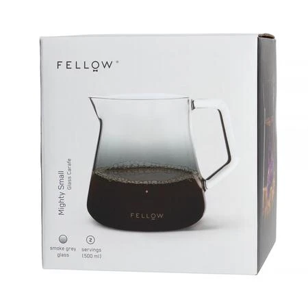 „Fellow Fellow Mighty Small Glass Carafe“ – rūkyto stiklo serveris