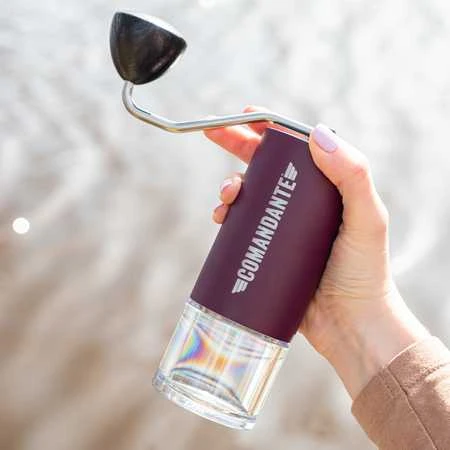 Kavamalė Comandante C40 MK4 Nitro Blade Manual Coffee Grinder - Deep Violetinė