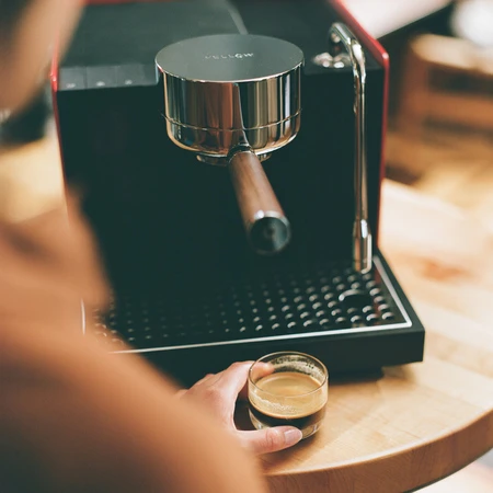 Fellow Espresso Series 1 stūmoklinis espreso aparatas, vyšninė raudona