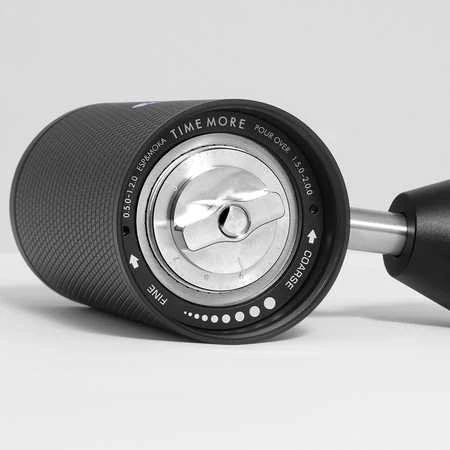 „Timemore Chestnut C5 ESP PRO“ rankinis kavamalė – juodos spalvos