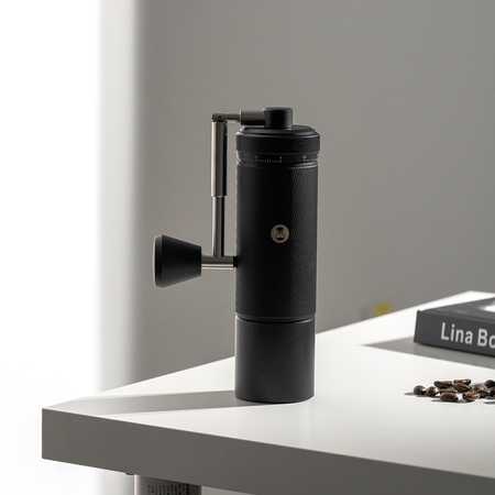 Rankinė kavamalė TIMEMORE Chestnut S3