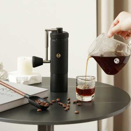 Rankinė kavamalė TIMEMORE Chestnut S3