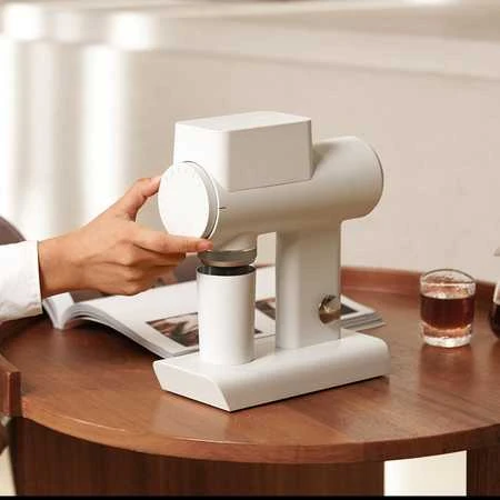 Kavamalė Timemore Sculptor 064S Electric Coffee Grinder – Baltas