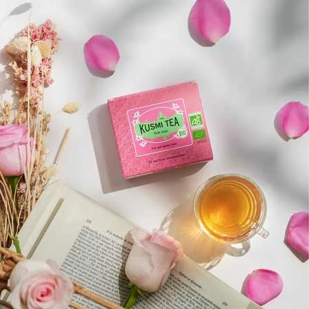Kusmi Tea Žalioji rožė Bio pakuotė su gėlių dekoru
