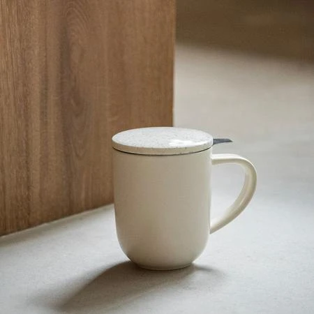 Tea mug with an infuser and lid Loveramics Pro Tea rusvai gelsvas, 300 ml