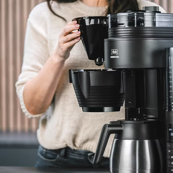 Melitta AromaFresh II Therm Pro X filtrinis kavos aparatas, juodos spalvos aprašymas - Prekės nuotrauka