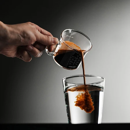 MHW-3BOMBER - Glass Measuring Cup with Double Spout 120 ml