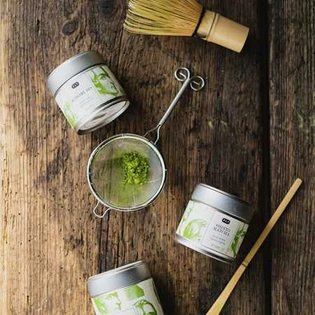 Matcha sietelis su milteliais ir arbatos rinkinys
