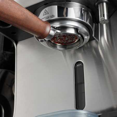 Kavamalė „Sage the Naked Portafilter™“ SEA204WLW0ZEU1, 54 mm, natūralaus vandens filtras
