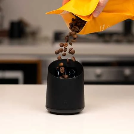Subminimal Subscale electric coffee dispensing cup - juodas
