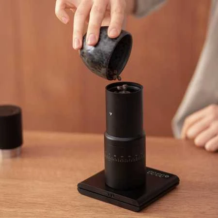 Kavamalė Varia - EVO Hybrid Grinder Juodas