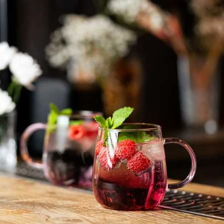 Vialli Design - 2 puodelių rinkinys Bolla su rožine rankena 400ml