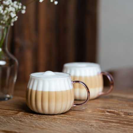Tulip Vialli Design - Tulpių rinkinys iš 2 puodelių su rožine rankena 350ml