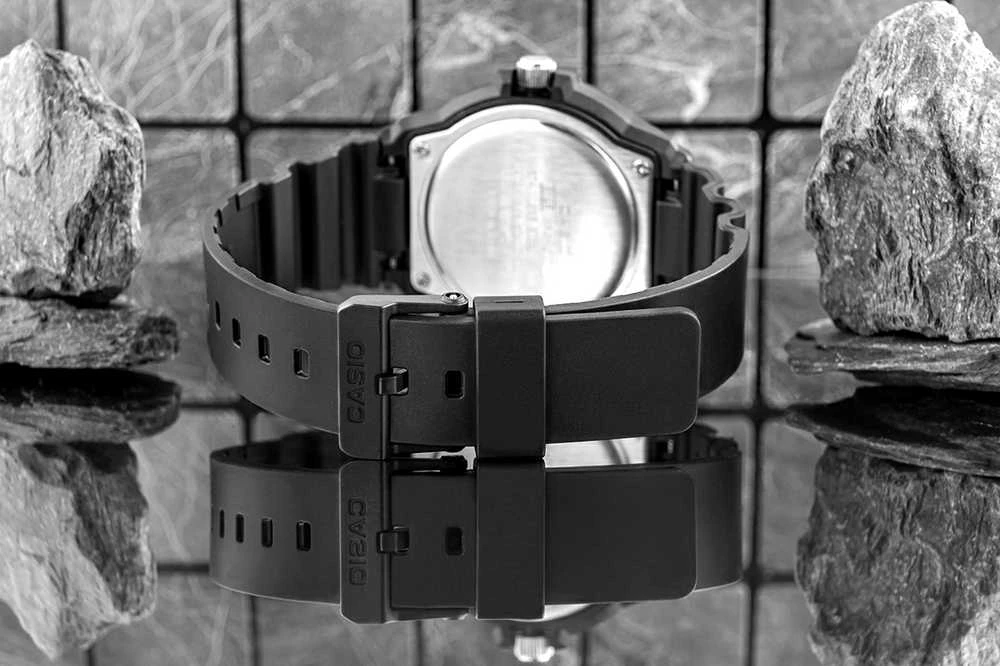 VYRIŠKAS LAIKRODIS CASIO MRW-200H-1B (zd147a) + DĖŽĖ
