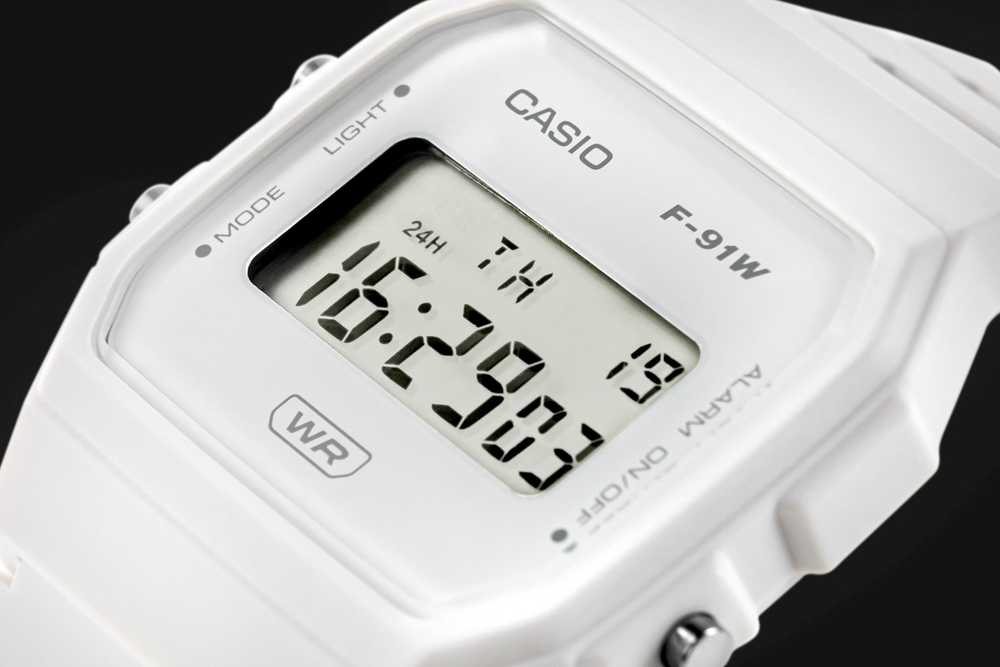 CASIO VYRIŠKAS LAIKRODIS F-91WB-7A + DĖŽUTĖ