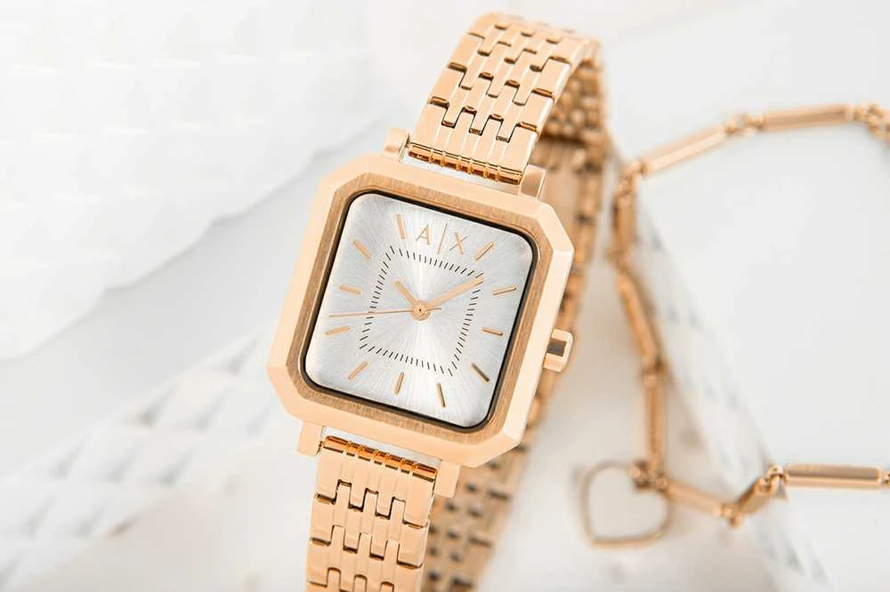 Moteriškas laikrodis + Apyrankė ARMANI EXCHANGE AX7164SET + Dėžutė