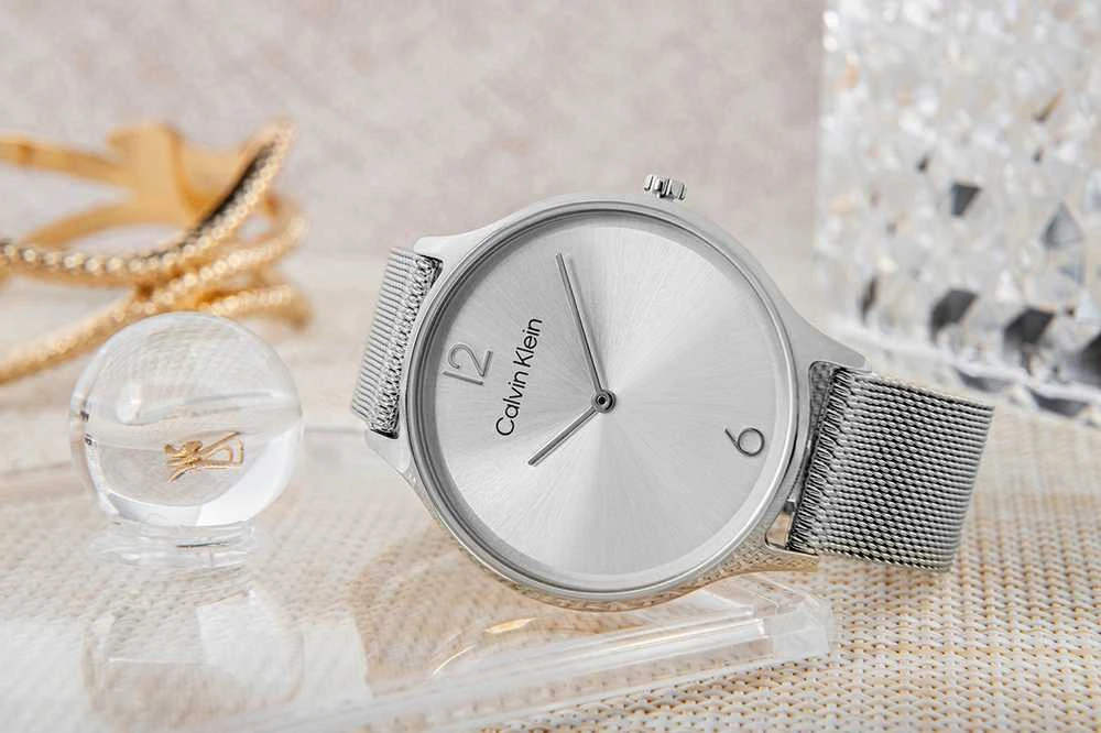 CALVIN KLEIN Nesenstantis tinklinis moteriškas laikrodis 25200001 + DĖŽUTĖ
