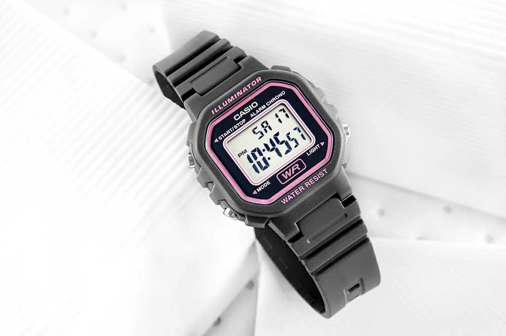Laikrodis CASIO LA-20WH-8ADF KIDS WATCH + BOX