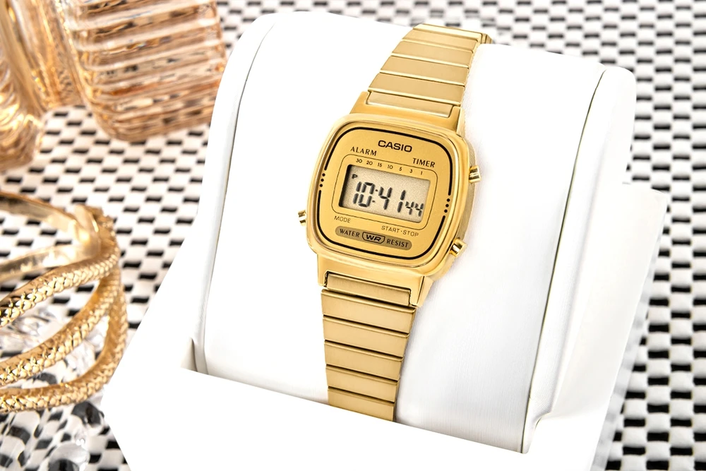 Laikrodis Casio LA670WEGA-9EF