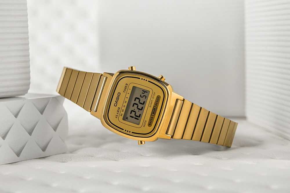 Moteriškas laikrodis CASIO LA-670WG-9 (zd597d) + BOX