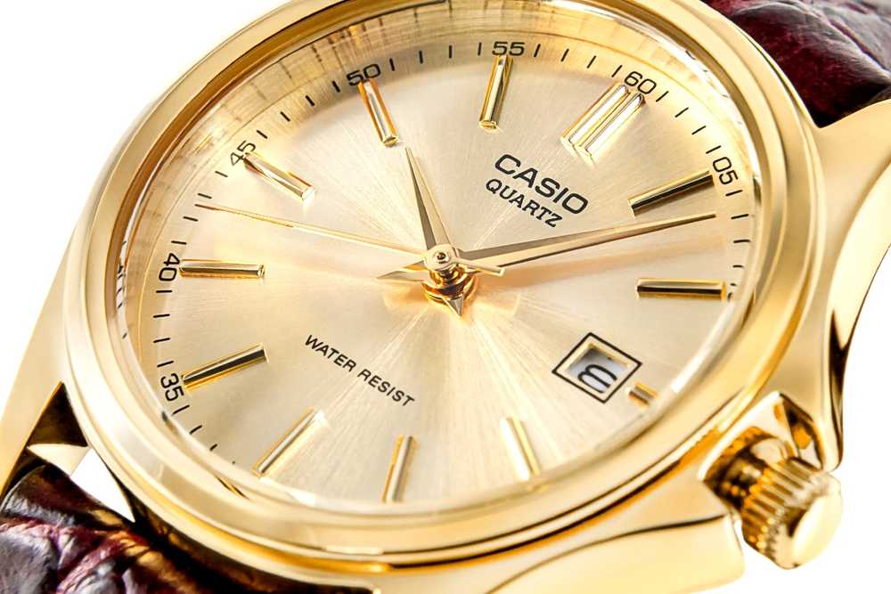 CASIO Moteriškas Laikrodis LTP-1183Q-9A Auksinis Dialas