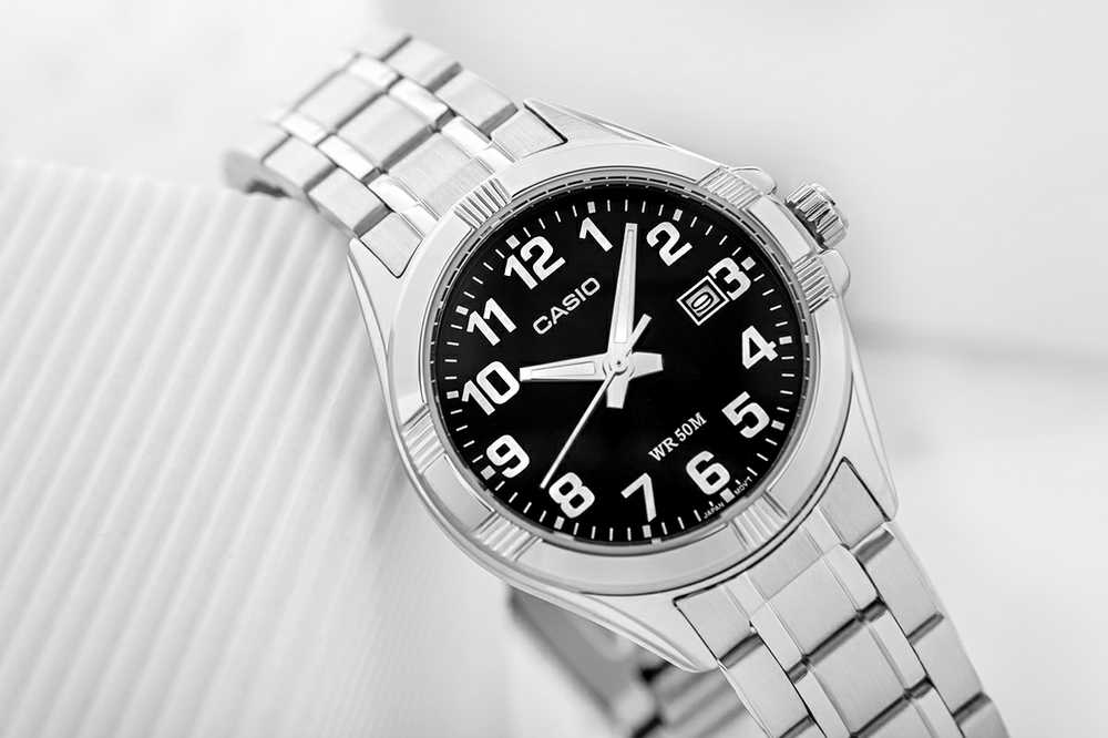 MOTERIŠKAS LAIKRODIS CASIO LTP-1308D-1B (zd605a) + DĖŽĖ