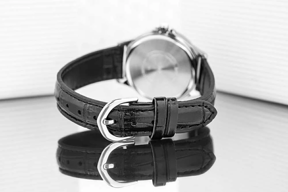 Casio laikrodis LTP-V300L-1A moterims, juodas ciferblatas, sidabrinė korpusas