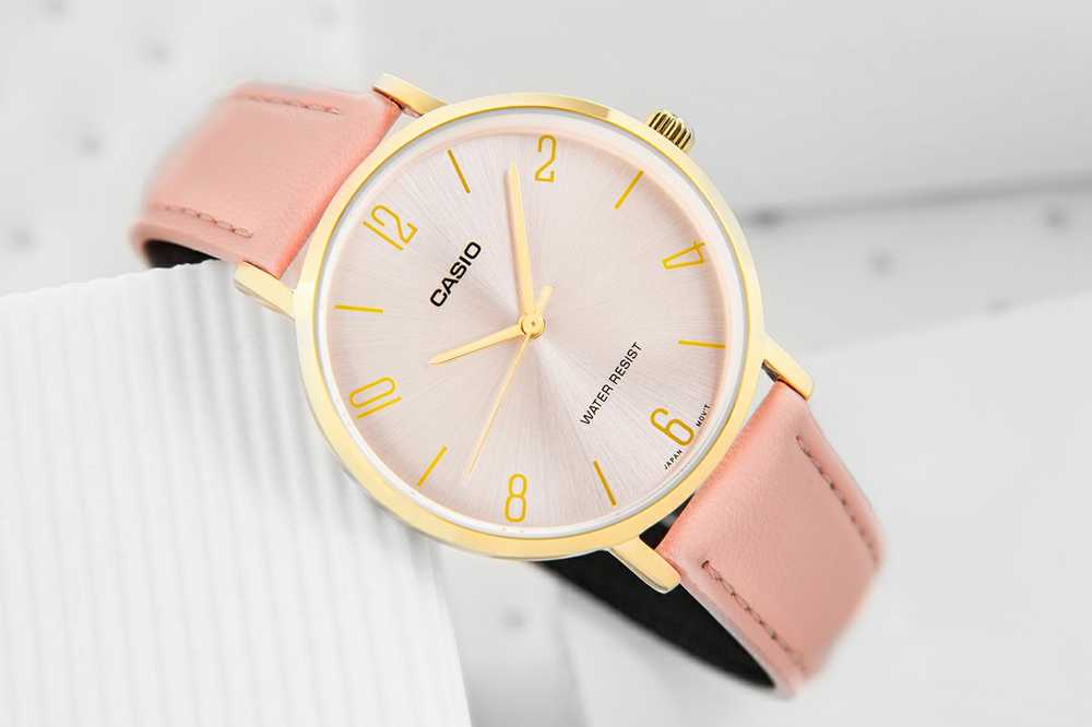 Casio LTP-VT01GL-4B moteriškas laikrodis + dėžutė