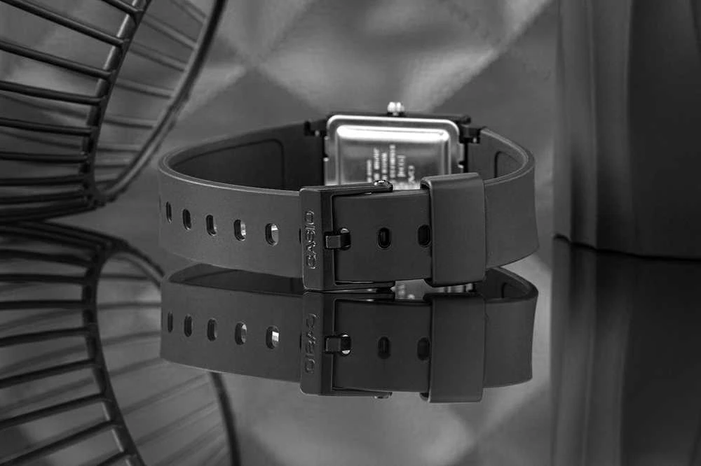 UNISEX LAIKRODIS CASIO MQ-27-1B (zd662b) + DĖŽUTĖ