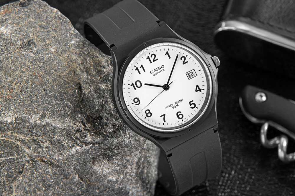 UNISEX CASIO MW-59-7B LAIKRODIS + DĖŽĖ