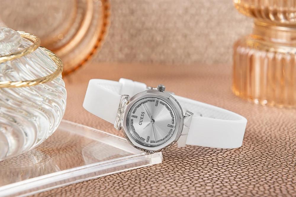 Moteriškas laikrodis Guess Damski Bejeweled + box (GW0928L1)