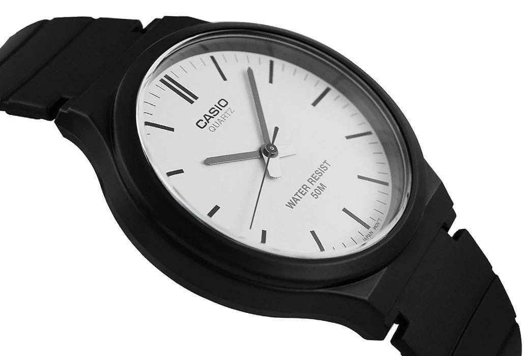Casio MW-240-7EVEF