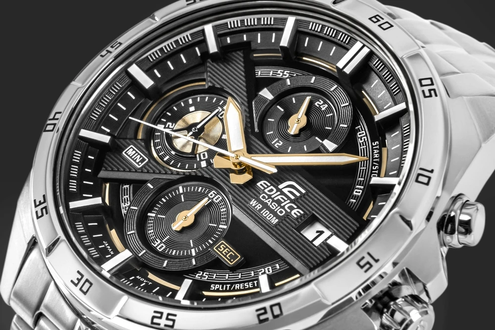 Laikrodis Casio Edifice EFR-556D-1AVUEF