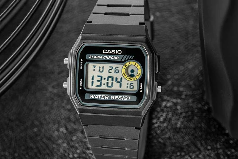 Laikrodis vyrams CASIO F-94WA-8D + dėžutė